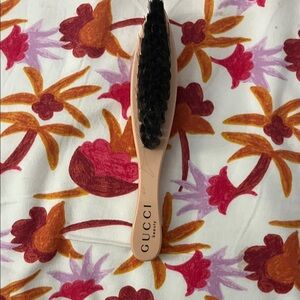 Gucci Beauty Hair Brush - Black and Tan